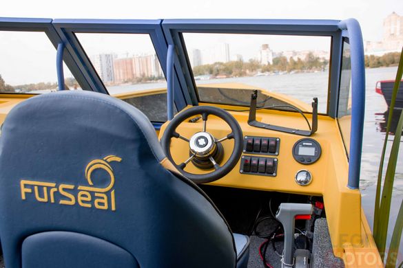 Човен FurSeal 535 синій